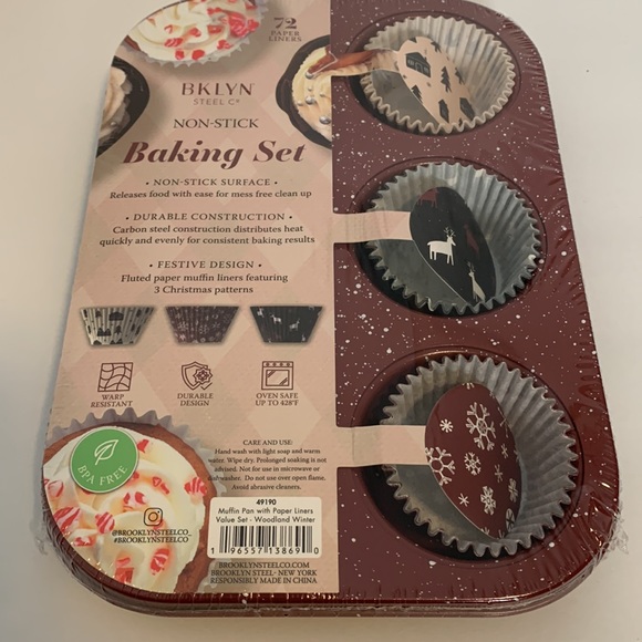 BKLYN Steel Co. Non-Stick Festive Baking Set with 72 Paper liners - Picture 6 of 6